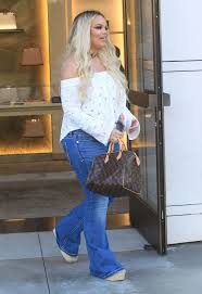 Trisha paytas news, gossip, photos of trisha paytas, biography, trisha paytas boyfriend trisha paytas is a 33 year old american actress. Youtuber Trisha Paytas Questions What Size Implants She Should Get