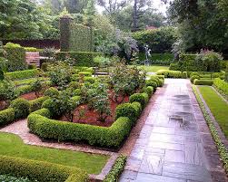 Marie Flanigan Interiors Blog The Fine Art Of Landscaping Lanson B Jones Landscaping Contempora Country Garden Design English Garden Design Garden Design