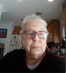 Donna Torres's Instagram, Twitter & Facebook