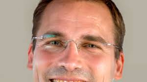 Ab Mitte 2025 in St. Michael: Ein neuer Pfarrer für Poing