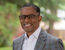 Brian Brown named VCU School of Business dean