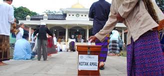 Jul 30, 2013 · dan apabila malam itu digunakan untuk ibadah kepada allah swt, maka ia akan mendapatkan pahala berlibat ganda satu berbanding seribu amal kebajikan (ibadah) yang dilakukan di selain malam lailatul qadar. Balasan Amal Shaleh Republika Online