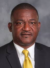 Devon Stubbs's Instagram, Twitter & Facebook