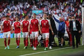 His teammates formed a protective wall. We Got Christian Back Denmark Doctor After Eriksen Collapse Sports The Jakarta Post