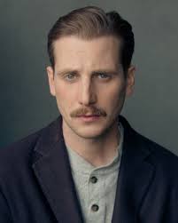 Rag'n'Bone Man: Lay My Body Down (Music Video 2014)