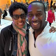 This past Friday I had the opportunity thanks to the team at @ey_us Danielle  Stanek (DeBiasi) to speak life and experience into the students alongside  Shawn Pewitt, M.A., CCSP from @waynestate and