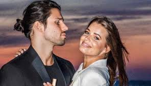 Gli ospiti della puntata di oggi sono luca onestini, ivana mrazova e giuliano condorelli. Luca Onestini E Ivana Mrazova Storia D Amore Al Capolinea