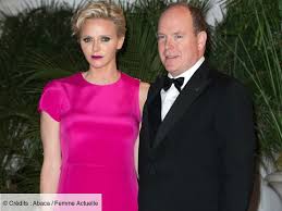 En vidéo, charlene et albert de monaco, l'histoire d'un couple princier. La Princesse Charlene De Monaco Est Enceinte Femme Actuelle Le Mag