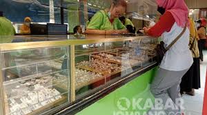 Maybe you would like to learn more about one of these? Awal Bulan Juni 2021 Harga Emas Di Jombang Naik Kabar Jombang