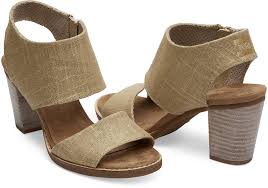 Natural Yarn Dye Women S Majorca Cutout Sandals Toms In 2020 Cutout Sandal Casual Shoes Women Sand Boots