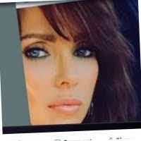 Joanna Bear's Instagram, Twitter & Facebook