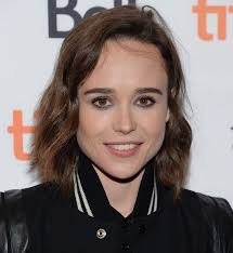 Check spelling or type a new query. 13 Celebridades Que Se Enorgullecen De Ser No Binarias O Transgenero