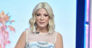 The beverly hills, 90210 star revealed that she and her husband of 15 years were no longer. Tori Spelling Basks In Net Worth Of 500k Despite Mountain Of Debt Charges 95 From Fans For Virtual Hang Out Meaww