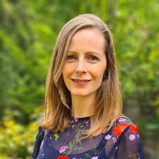 Danielle Sweeney's Instagram, Twitter & Facebook