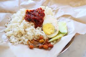 We're taking a risk with this one, because it doesn't get much more traditional than this dish from malaysia. Mco Food Delivery Wallet Friendly Nasi Lemak With Free Delivery Around Kelana Jaya Asia Newsday