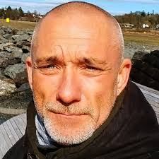 Kimberly Burbank's Instagram, Twitter & Facebook