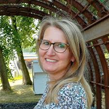 Amazon.com: Seelenfeuer: Geschichten und Gedichte über das ganz große  Gefühl (German Edition) eBook : Glocker, Alf, Otera, Ana, Kubica, Anja,  Zegelmann, Anne, Dell'Aere, Annette, Henrichsen, Antje Patrizia, Keller,  Barbara, Schmidt, Beate, Bellinda,