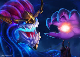 Aurelion sol bay khắp nơi trong vũ trụ, tìm kiếm sự thần phục của mọi sinh vật trong vũ trụ, và ra tay hủy diệt không thương tiếc đối với những thế giới dám chống đối với hắn. Andrew Zh Aurelion Sol