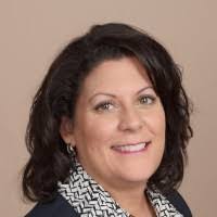 Susan Veal's Instagram, Twitter & Facebook