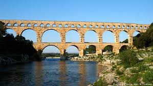 It comes from the old norrøn word guard (same as in english) and means defence. Pont Du Gard Nimes Dw Travel Dw 29 02 2016