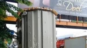 How install konica minolta bizhub c35p / konica mi. Grand Mall Bekasi Sempat Macet 1 Kilometer Gegara Kontainer Nyangkut Di Jpo Suara Jabar