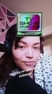 Eri Bar's Instagram, Twitter & Facebook