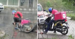 Food Panda Rider Slips & Falls In Heavy Rain But Picks Himself Up To  Continue Delivery | Nestia