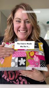 Hacked the Rainbow Sherbet pattern by Great Heron Thread Co, into a  patchwork laptop sleeve. 🌸 ✌️ 🧵 #patternhack #sewingbags #sewingtutorial  #patchworkbag #sewingproject #sewingskills #learntosew ...