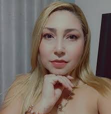 Sonia Leos's Instagram, Twitter & Facebook