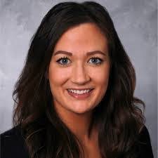 Alexis Clouse's Instagram, Twitter & Facebook