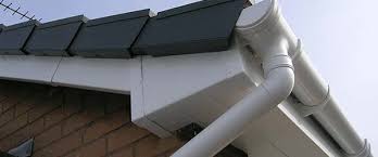 Pour établir un devis approprié. Gouttiere Pvc Prix Pose Et Conseils D Achat