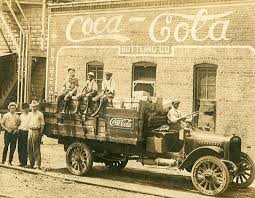 Pemperton ein weiteres kokaingetränk kreiert, das man „coca cola nannte. Coca Cola Historie Von 1886 Bis Heute Coca Cola De