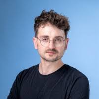 Katie Eckart's Instagram, Twitter & Facebook