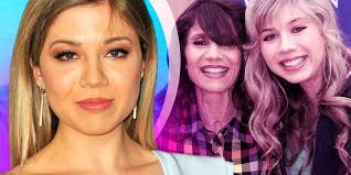 Jennette McCurdy's Allegations Against Her Mom Changed The Relationship  With Her Brothers Forever