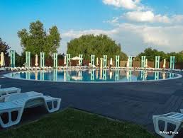 Dispus pe 11 nivele cu camere duble. Cazare La Eforie Nord Hotel Europa