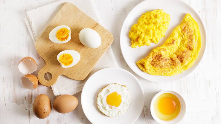 ماذا يحدث لجسمك إذا توقفت عن تناول البيض يوميا؟ | أسلوب حياة | الجزيرة نت