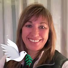 Danné Mykietyn DandiLion Healing Centre Alberta, Canada