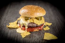 Burger Yourbeef Saftige Simmentaler Rinderpatties Auch Als Picanto Im Brioche Bun Von Den Wildbakers Alles Si In 2020 Kachelfleisch Lebensmittel Essen Grillfleisch