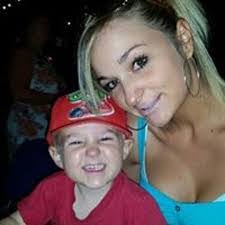 Rosalind Hutton's Instagram, Twitter & Facebook