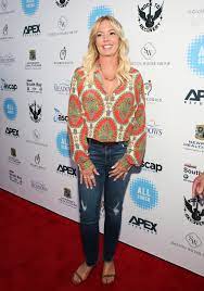 Jeanie Buss reveals she still signs her Playboy pictures for fans as Lakers  governor says they are kind of legendary | The US Sun