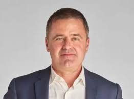 Red, Autore presso iMille