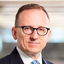 Daniel Yanes (@yanes82)