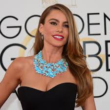 Sofia vergara was born in barranquilla in colombia, to margarita vergara davila de vergara career: Sofia Vergara Sie Hat Einen Neuen Bunte De