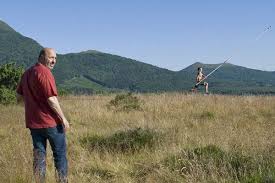Mon livre était disponible sur la boutique de makisapa mais il est maintenant épuisé. De L Auvergne A Rio La Preparation De Lavillenie Aux J O Sous L Oeil De Klapisch