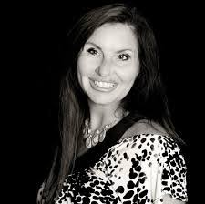 Amanda Knepper's Instagram, Twitter & Facebook