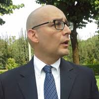 70+ perfiles de «Cantore»