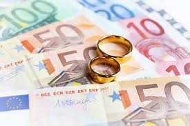Was hat das brautpaar bekommen? Wer Bezahlt Die Hochzeit Tradition Und Gangige Praxis
