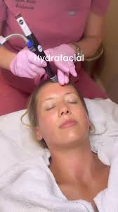 Summer time has us sweating more and hopefully applying more sunscreen! A  hydrafacial is an excellent summer treatment to keep your skin clean +  detoxed! Comment with a ❤️ if you love hydrafacial as ...
