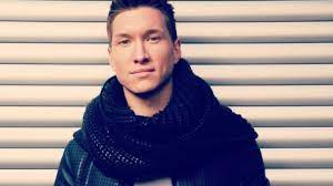 Februar 1990 in frunse, kirgisische ssr, sowjetunion) ist eine deutsche tänzerin. Evgeny Vinokurov Privat Mit Ihr Tanzt Der Let S Dance Profi Durchs Leben News De