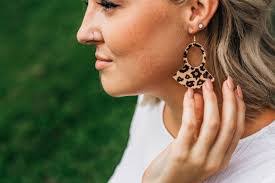 Courtney Brummett's Instagram, Twitter & Facebook